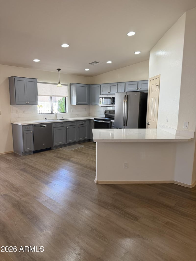 2101 Meridian Rd #255, Apache Junction, AZ 85120