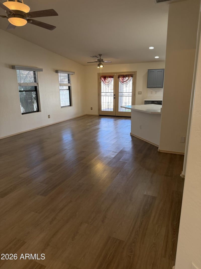 2101 Meridian Rd #255, Apache Junction, AZ 85120