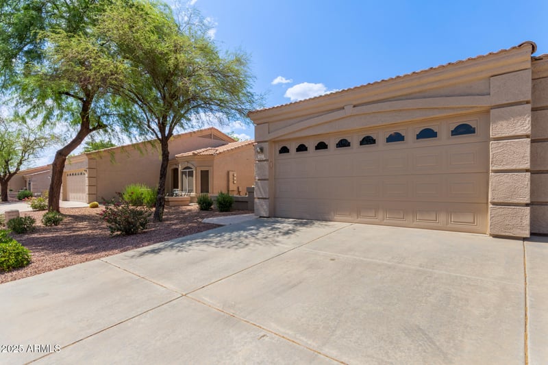 2101 Yellow Wood -- #77, Mesa, AZ 85209