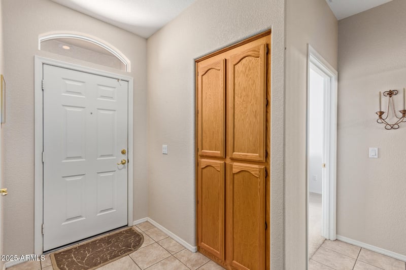 2101 Yellow Wood -- #77, Mesa, AZ 85209