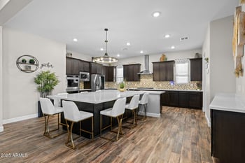 21011 Aquarius Way, Queen Creek, AZ 85142