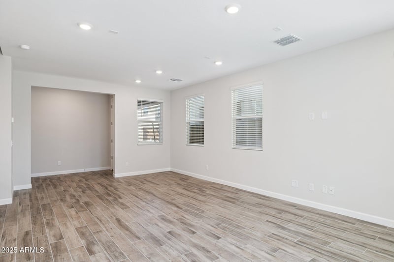 21013 58th Pl, Phoenix, AZ 85054