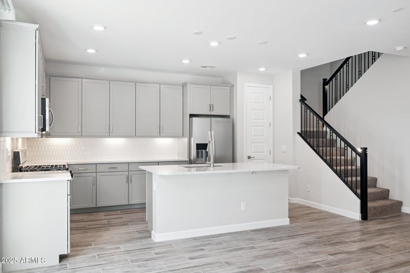 21013 58th Pl, Phoenix, AZ 85054