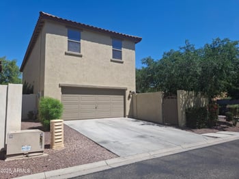 21013 Wycliff Dr, Buckeye, AZ 85396