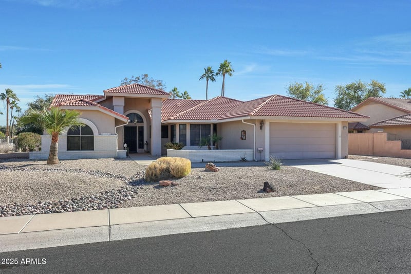 21019 Desert Sands Dr, Sun City West, AZ 85375