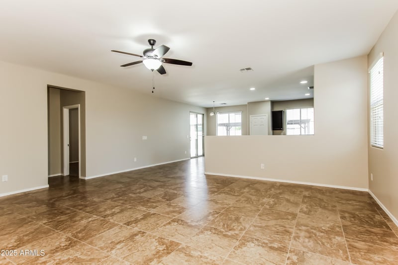 2102 118th Ave, Avondale, AZ 85323