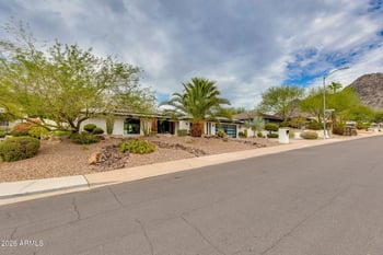 2102 Orangewood Ave, Phoenix, AZ 85020