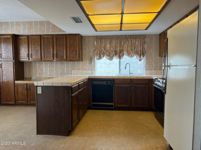 2102 E Sheena Dr, Phoenix, AZ 85022