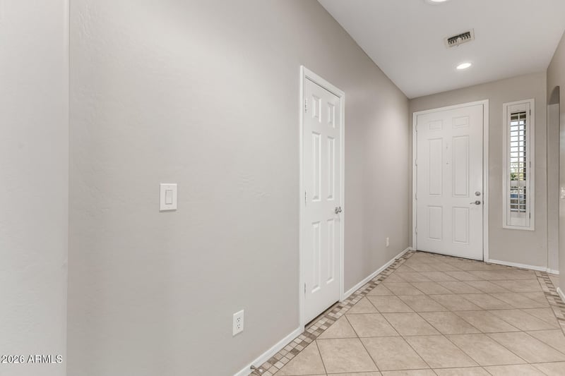2102 Yellowstone Pl, Chandler, AZ 85249