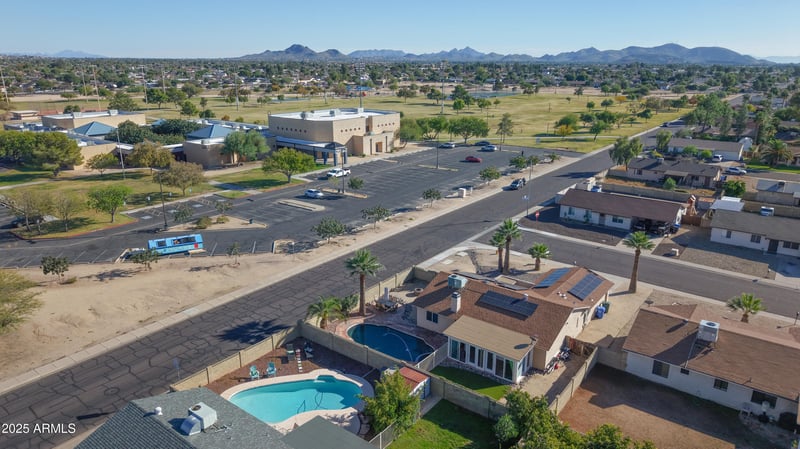 2102 Marco Polo Rd, Phoenix, AZ 85027