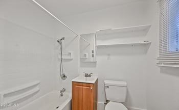 2102 W Adams St, Phoenix, AZ 85009