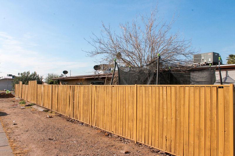 2102 W Heatherbrae Dr, Phoenix, AZ 85015