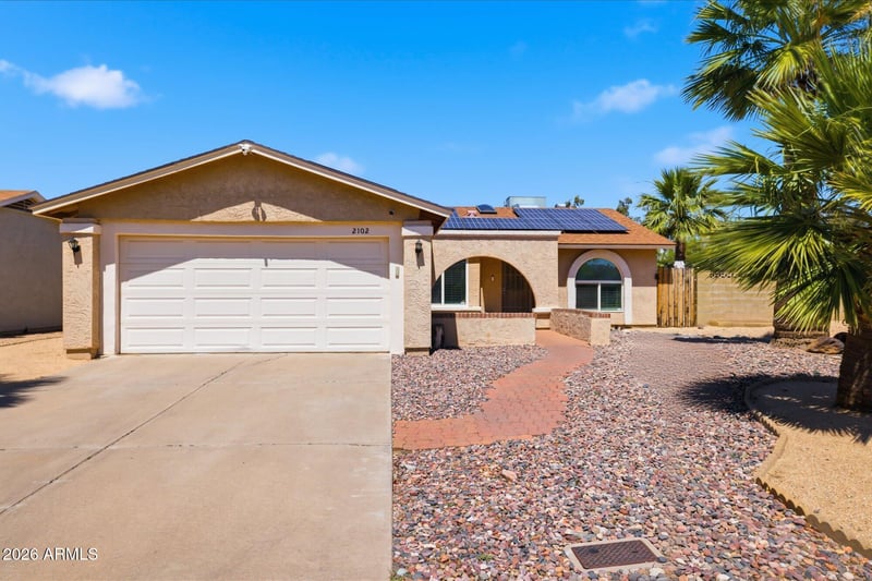 2102 Marco Polo Rd, Phoenix, AZ 85027