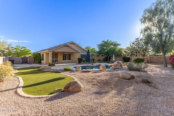 2102 Yellowstone Pl, Chandler, AZ 85249