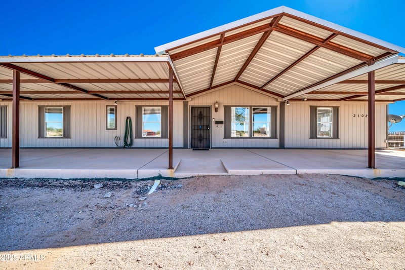 21024 Montgomery Rd, Wittmann, AZ 85361