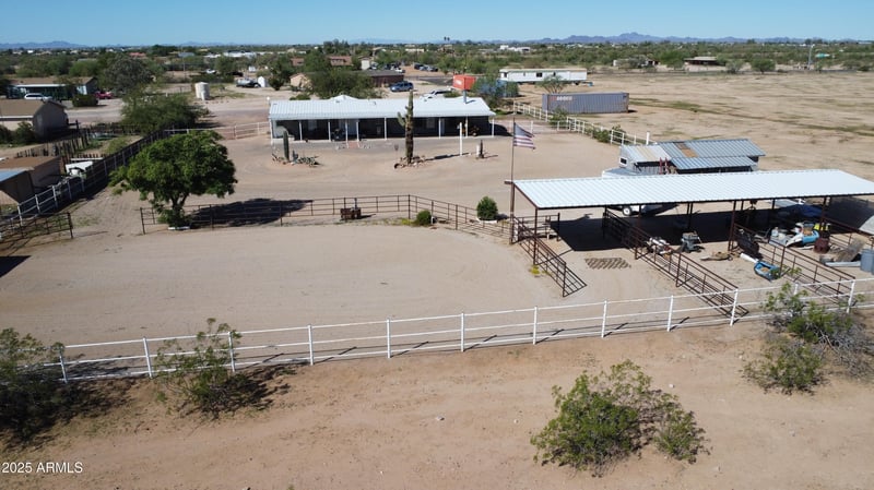 21024 Montgomery Rd, Wittmann, AZ 85361