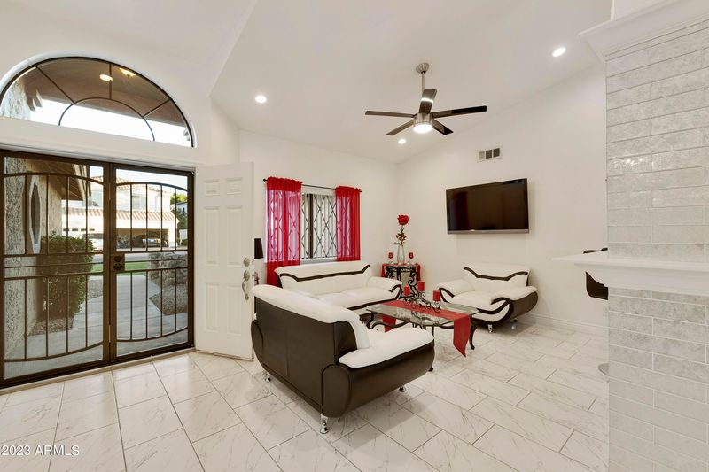 2103 E Gondola Ln, Gilbert, AZ 85234