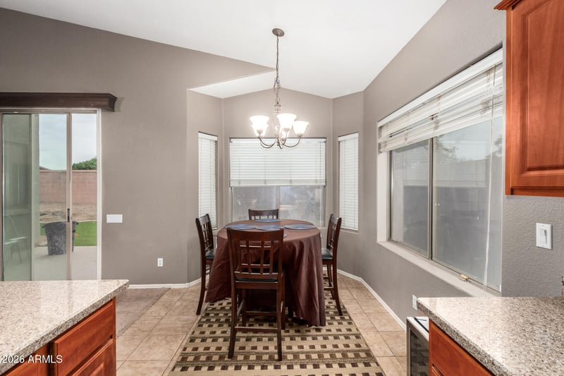 21030 66th Ln, Glendale, AZ 85308