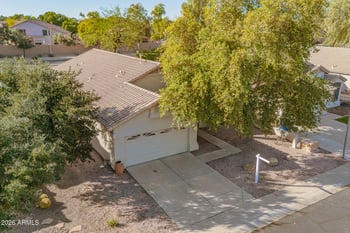 21030 66th Ln, Glendale, AZ 85308