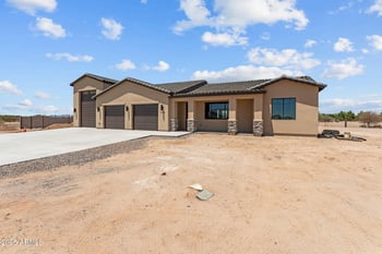 21032 Skinner Rd, Wittmann, AZ 85361