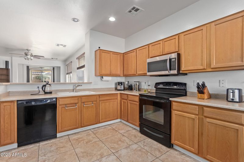 21037 E Aldecoa Dr, Queen Creek, AZ 85142