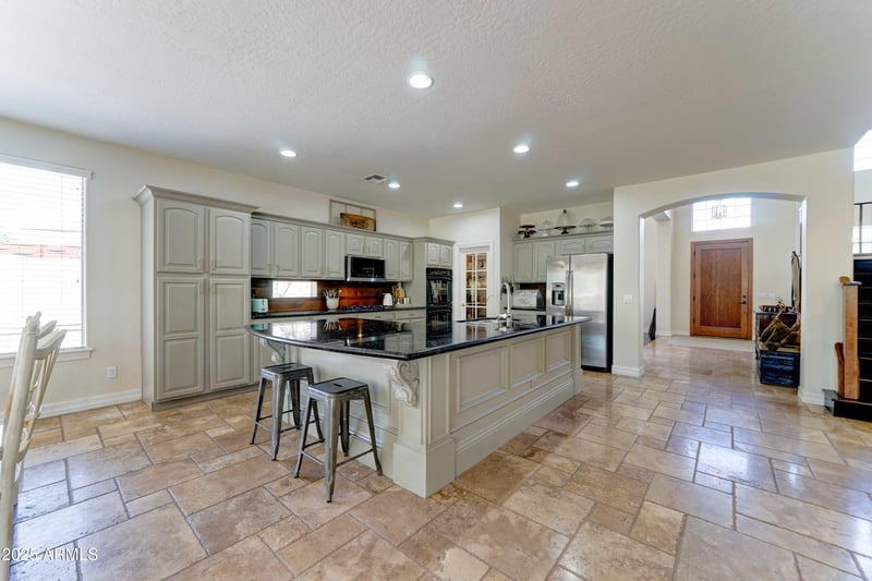 2104 80th Pl, Mesa, AZ 85207