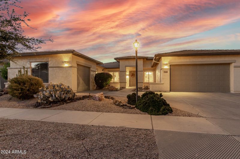 2104 E Bartlett Pl, Chandler, AZ 85249