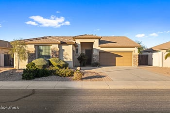 2104 Oakland St, Chandler, AZ 85225