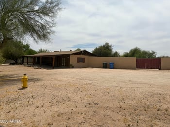 2105 Lone Cactus Dr, Phoenix, AZ 85024