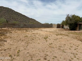 2105 Lone Cactus Dr, Phoenix, AZ 85024