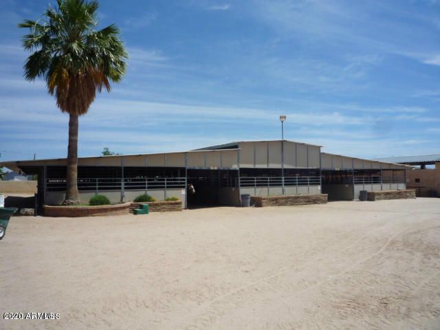 2105 E Quail Ave, Phoenix, AZ 85024