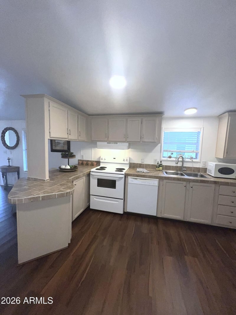 2105 E Villa Maria Dr #78, Phoenix, AZ 85022