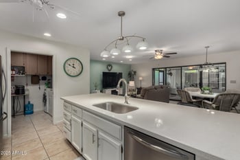 2105 Zinnia Ave #464, Mesa, AZ 85209