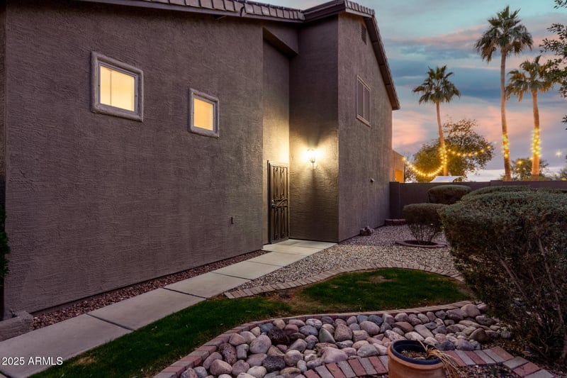 21054 74th Ln, Glendale, AZ 85308