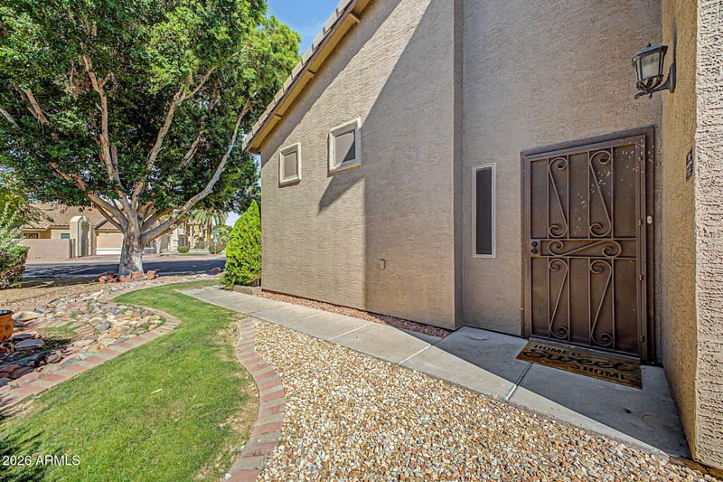 21054 74th Ln, Glendale, AZ 85308