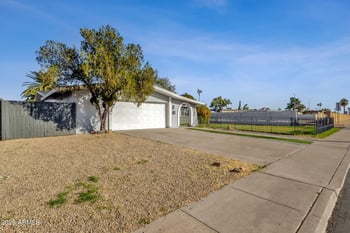 2106 8th Ave, Mesa, AZ 85202