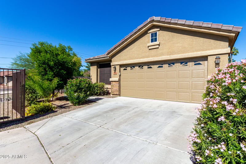 2106 Aire Libre Ave, Phoenix, AZ 85022