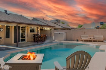 21061 33rd Dr, Phoenix, AZ 85027