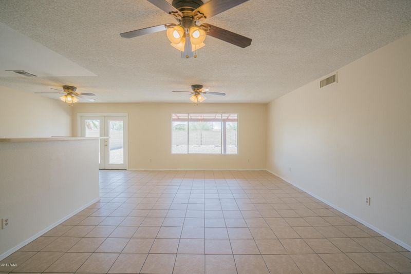 21062 N 34th Dr, Phoenix, AZ 85027