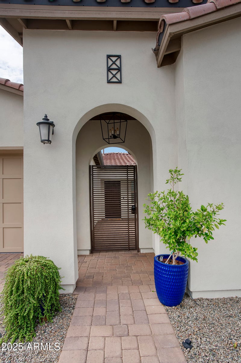 21067 Seagull Dr, Queen Creek, AZ 85142