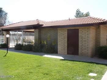 2107 Yukon Dr, Phoenix, AZ 85027