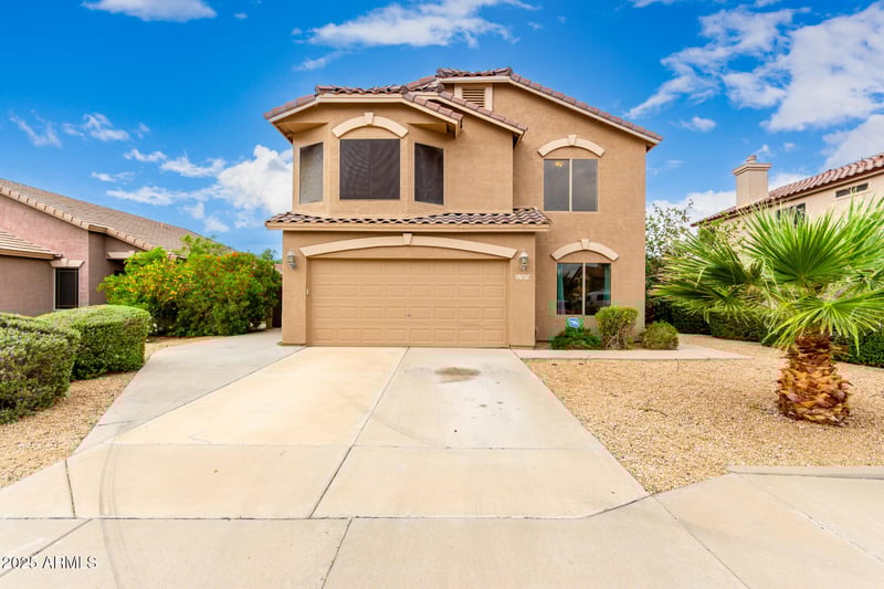 21078 74th Ln, Glendale, AZ 85308