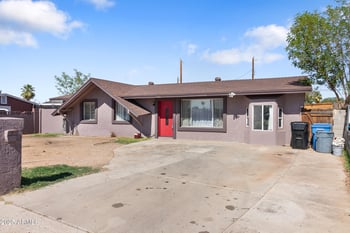 2108 48th Ln, Phoenix, AZ 85035