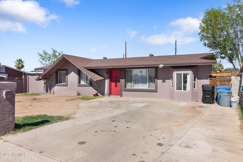 2108 48th Ln, Phoenix, AZ 85035