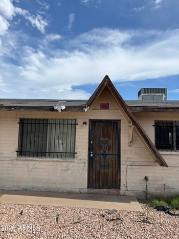 2108 E Alta Vista Rd, Phoenix, AZ 85042