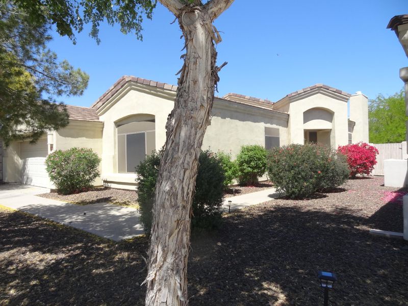 2108 E Fawn Dr, Phoenix, AZ 85042