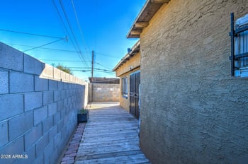 2108 W Hadley St, Phoenix, AZ 85009