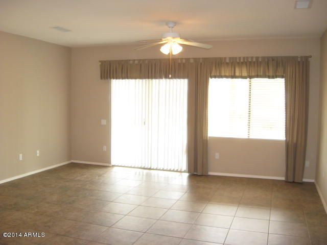 21080 N Circle Cliffs Dr, Surprise, AZ 85387