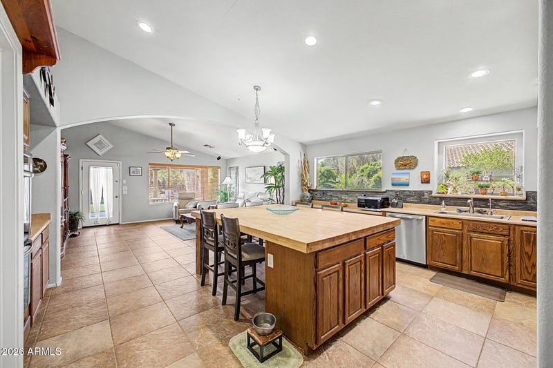 21087 Calle De Flores --, Queen Creek, AZ 85142