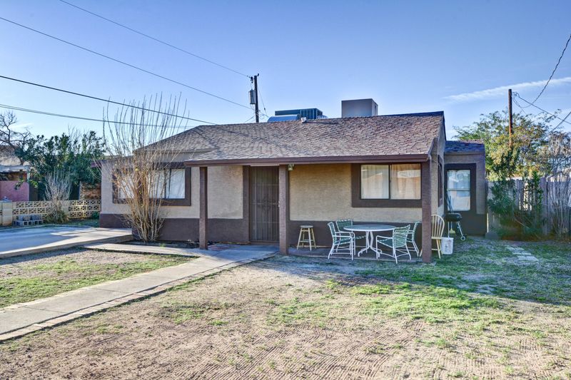 2109 E Monte Vista Rd, Phoenix, AZ 85006
